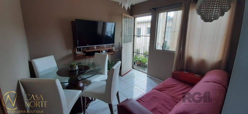 Apartamento à venda com 2 quartos, 40m², Rua dos Maias no bairro Rubem Berta em Porto Alegre