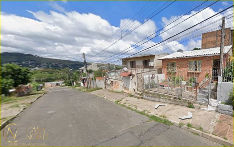 Terreno à venda  com 204m², Rua Helena Pettenuzzi Santiago no bairro Teresópolis em Porto Alegre