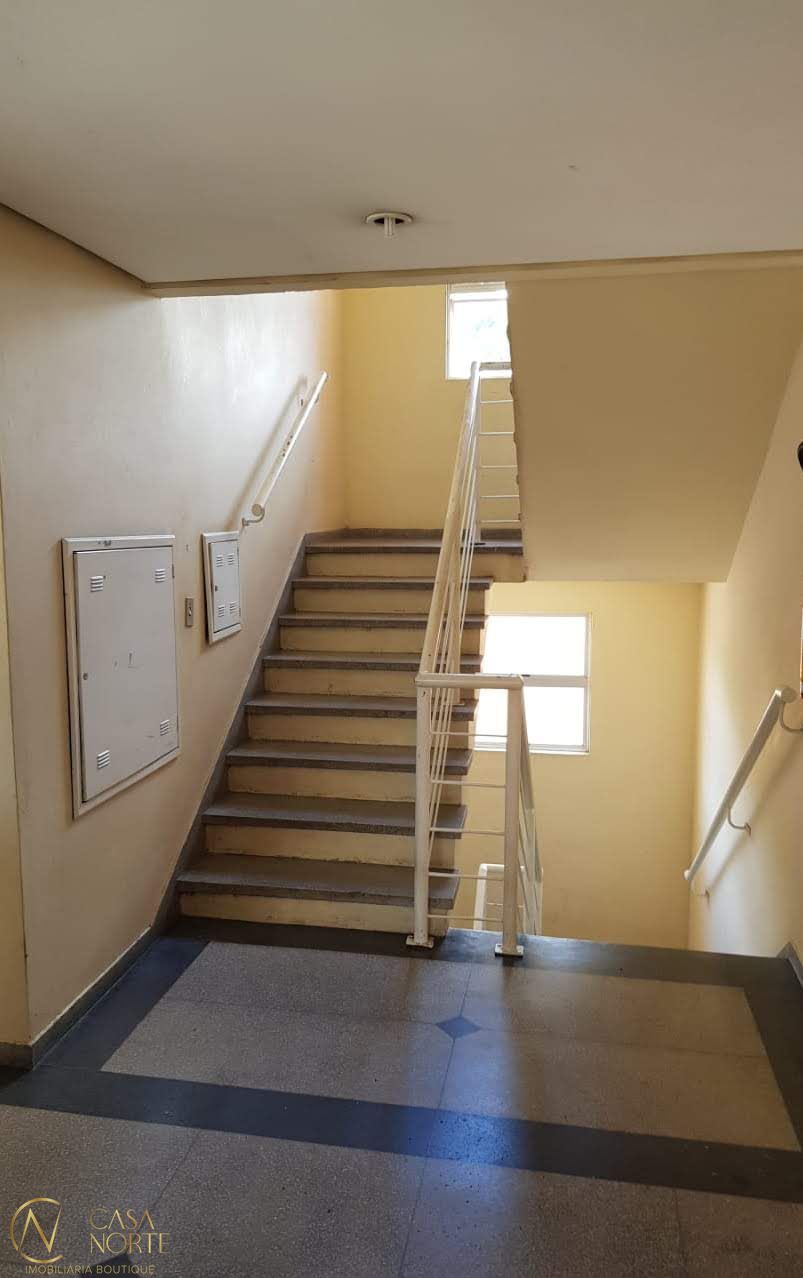 Apartamento à venda com 2 quartos, 56m², 1 vaga, Rua Sepé Tiaraju no bairro Medianeira em Porto Alegre