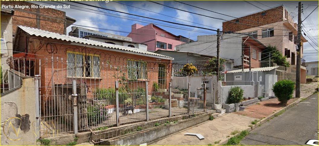 Terreno à venda  com 204m², Rua Helena Pettenuzzi Santiago no bairro Teresópolis em Porto Alegre