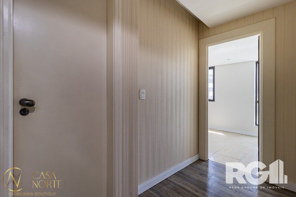 Sala Comercial à venda , 27m², Avenida Goethe no bairro Rio Branco em Porto Alegre