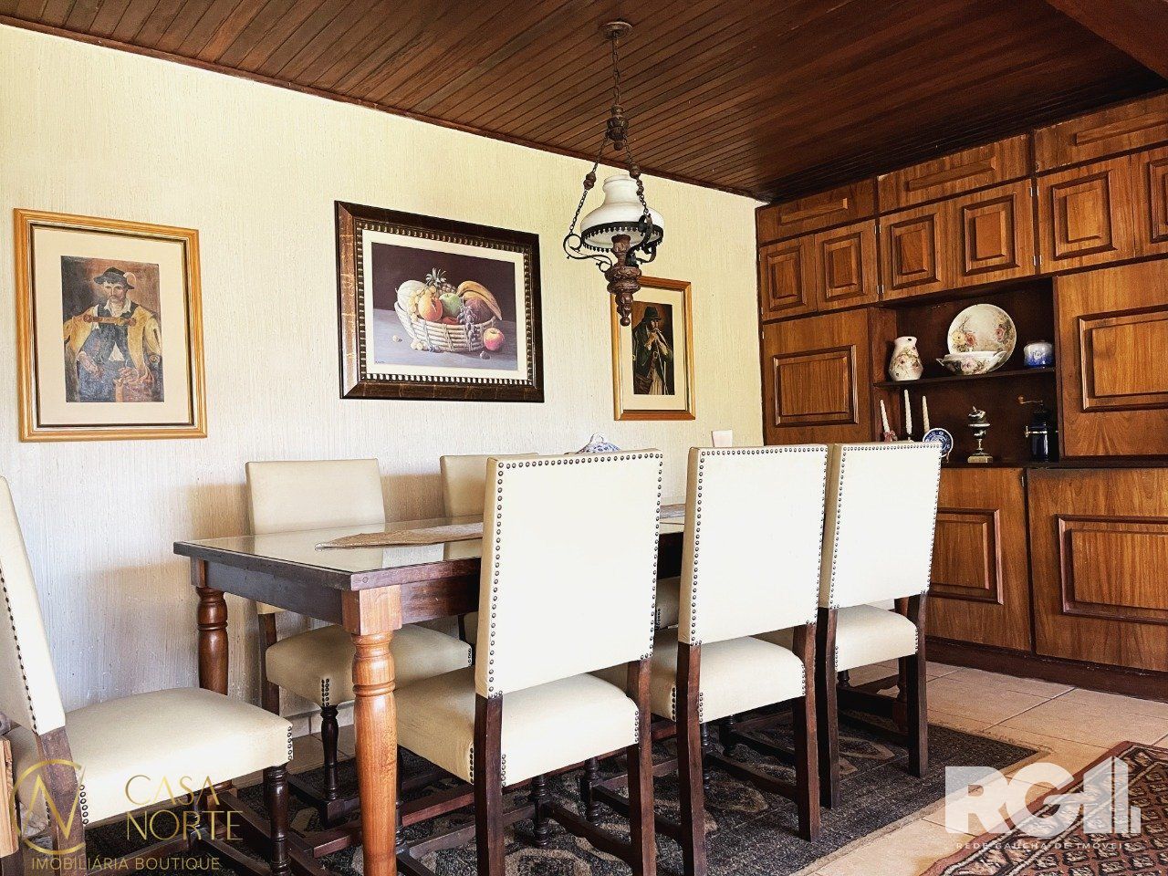 Casa à venda com 4 quartos, 364m², 3 suítes, 4 vagas, Rua Coroados no bairro Vila Assunção em Porto Alegre