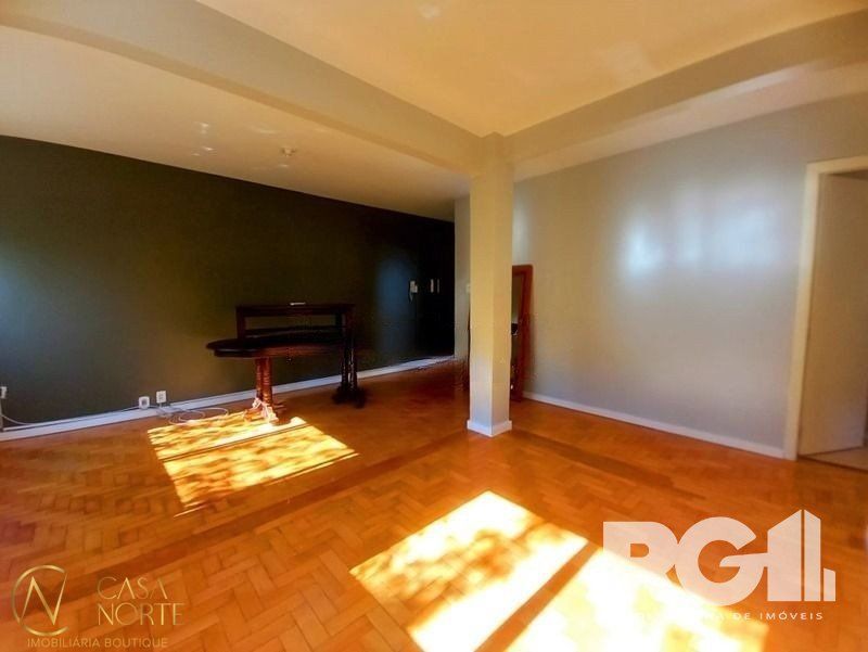 Apartamento à venda com 3 quartos, 77m², 1 vaga, Avenida Ipiranga no bairro Jardim  Botânico em Porto Alegre