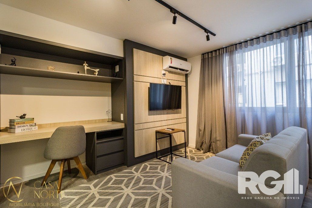 Studio à venda com 1 quarto, 37m², 1 suíte, Rua Duque de Caxias no bairro Centro Histórico em Porto Alegre