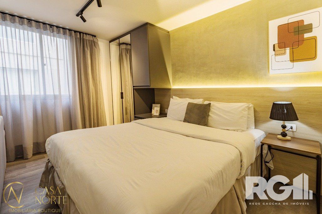 Studio à venda com 1 quarto, 37m², 1 suíte, Rua Duque de Caxias no bairro Centro Histórico em Porto Alegre