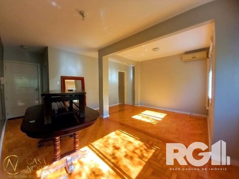 Apartamento à venda com 3 quartos, 77m², 1 vaga, Avenida Ipiranga no bairro Jardim  Botânico em Porto Alegre