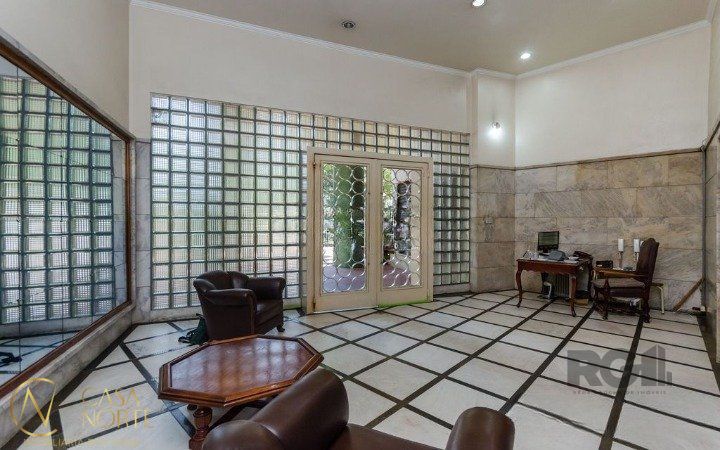 Apartamento à venda com 3 quartos, 149m², Rua André Puente no bairro Independência em Porto Alegre