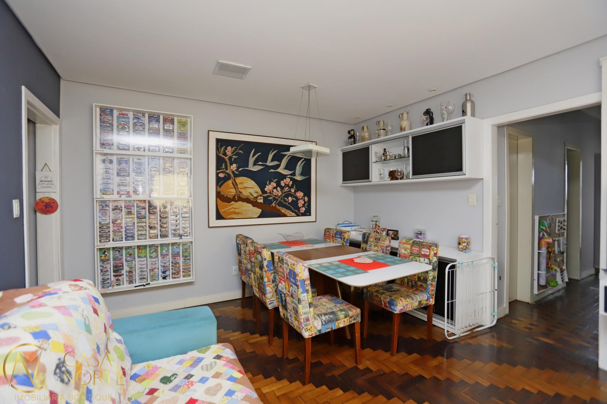 Apartamento à venda com 3 quartos, 87m², Avenida Osvaldo Aranha no bairro Bom Fim em Porto Alegre
