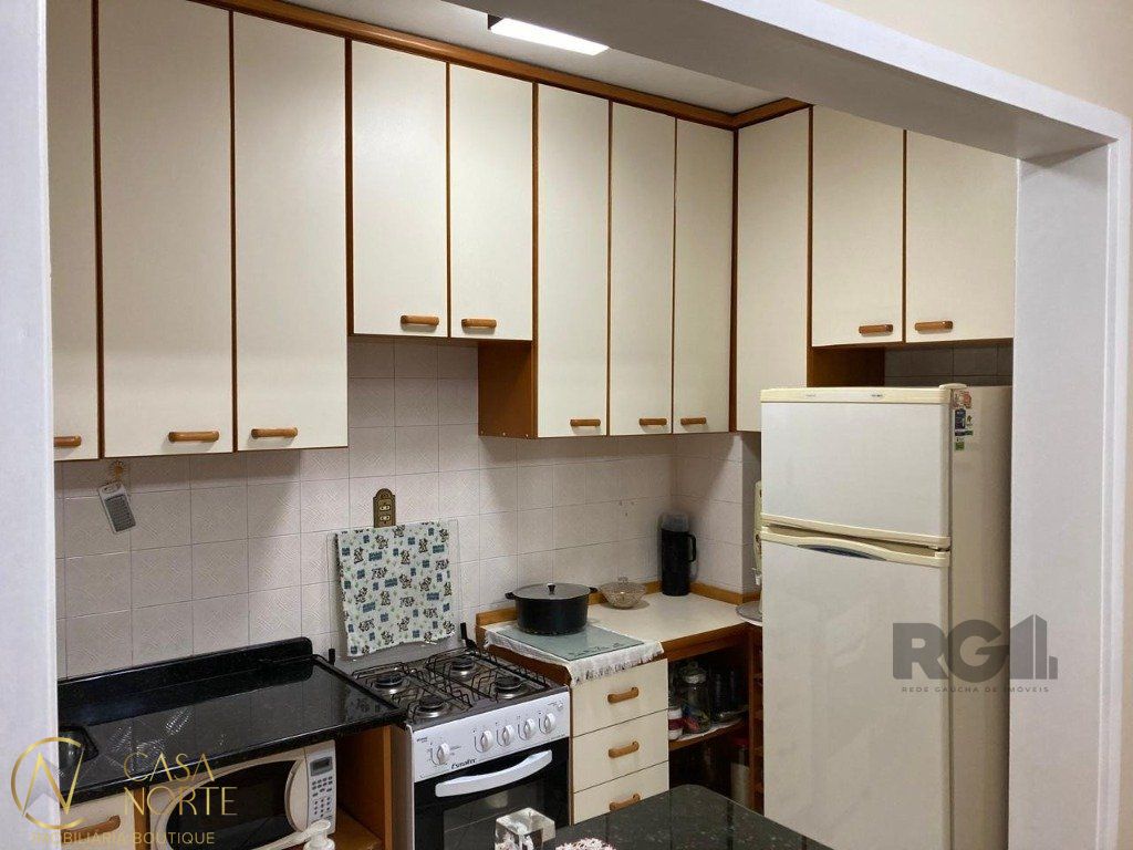 Apartamento à venda com 1 quarto, 43m², Avenida Benjamin Constant no bairro São João em Porto Alegre