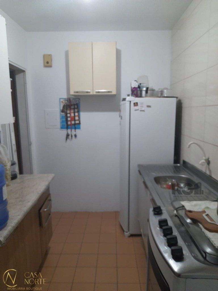 Apartamento à venda com 2 quartos, 52m², 1 vaga, Avenida Professor Oscar Pereira no bairro Azenha em Porto Alegre