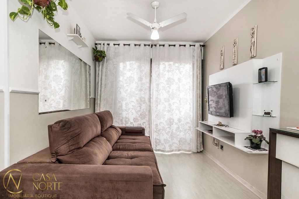 Apartamento à venda com 2 quartos, 55m², 1 vaga, Avenida Polonia no bairro São Geraldo em Porto Alegre