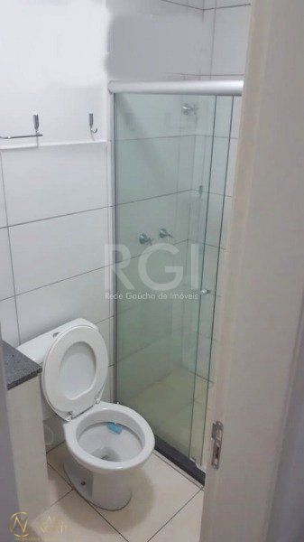 Cobertura à venda com 2 quartos, 93m², 1 suíte, 1 vaga, Rua Engenheiro Sadi Castro no bairro Sarandi em Porto Alegre
