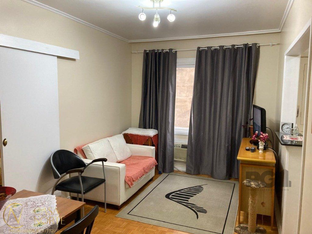Apartamento à venda com 1 quarto, 43m², Avenida Benjamin Constant no bairro São João em Porto Alegre
