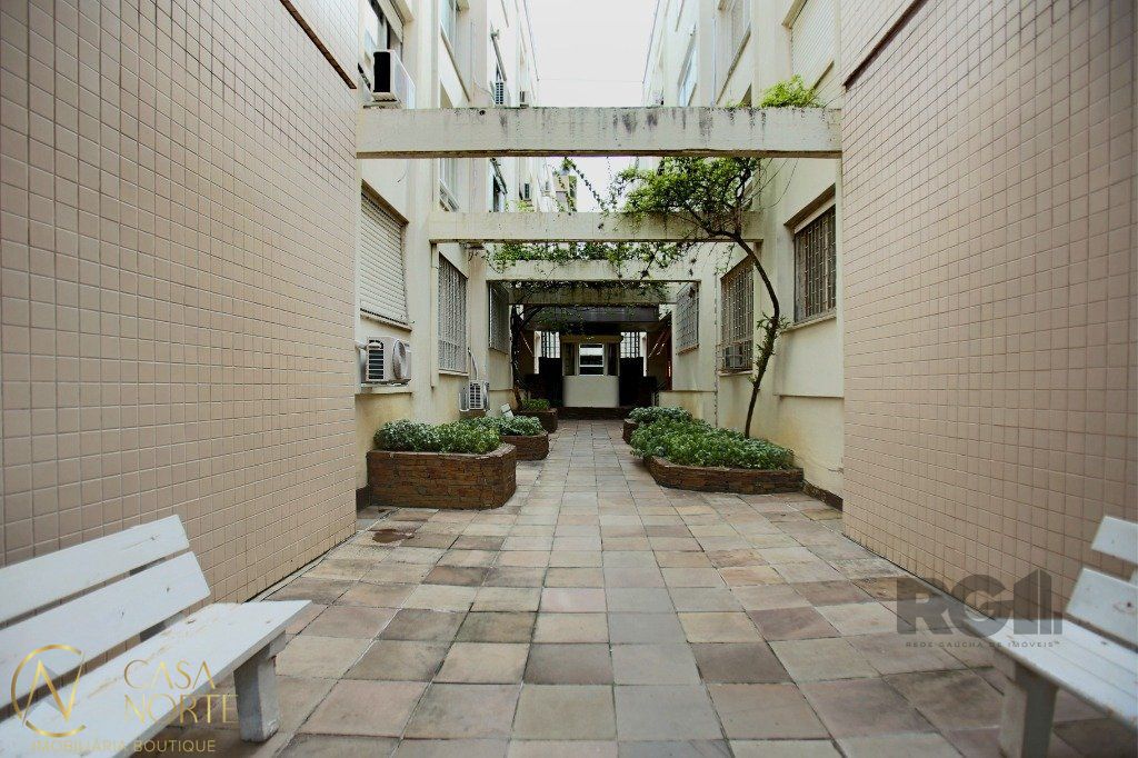 Apartamento à venda com 3 quartos, 101m², 1 suíte, 1 vaga, Rua Doutor Freire Alemão no bairro Mont Serrat em Porto Alegre
