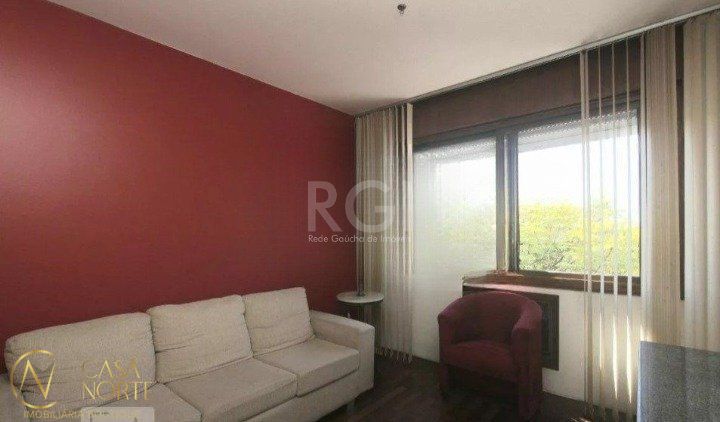 Apartamento à venda com 2 quartos, 81m², 1 vaga, Avenida Protásio Alves no bairro Petrópolis em Porto Alegre
