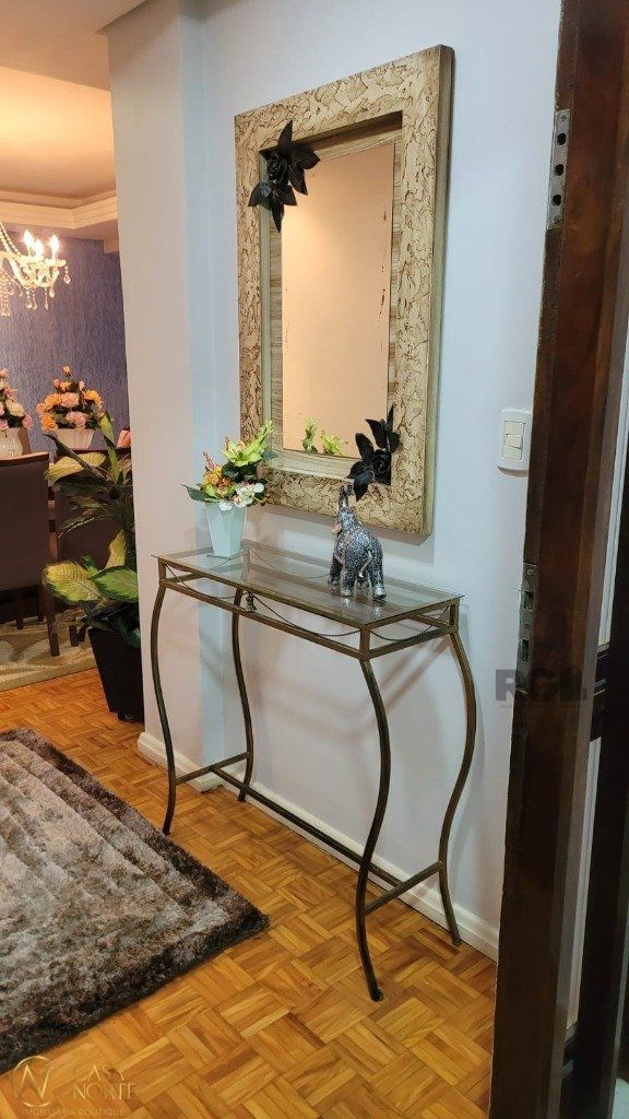 Apartamento à venda com 3 quartos, 129m², 1 suíte, 1 vaga, Rua Bogotá no bairro Jardim Lindóia em Porto Alegre