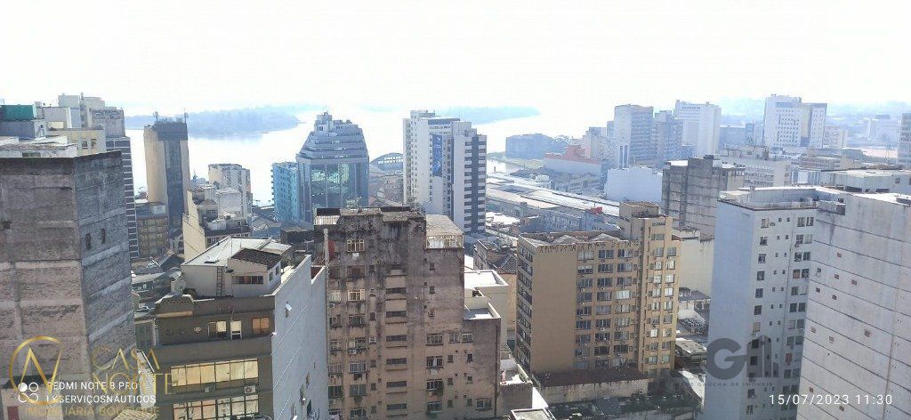 Sala Comercial à venda , 23m², Rua Vigario José Inácio no bairro Centro Histórico em Porto Alegre
