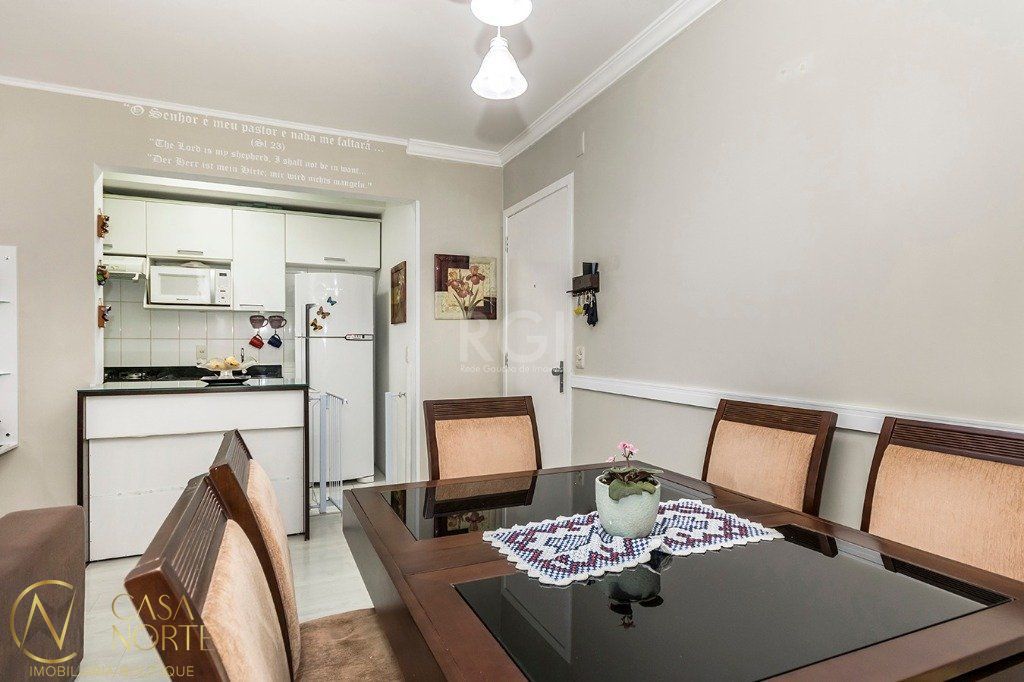 Apartamento à venda com 2 quartos, 55m², 1 vaga, Avenida Polonia no bairro São Geraldo em Porto Alegre