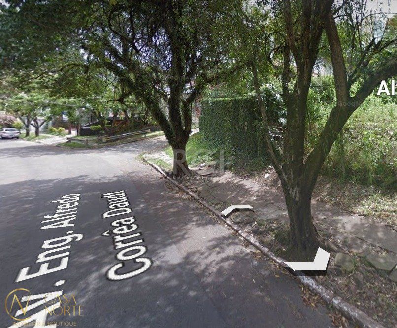 Terreno à venda  com 300m², Avenida Engenheiro Alfredo Correa Daudt no bairro Boa Vista em Porto Alegre