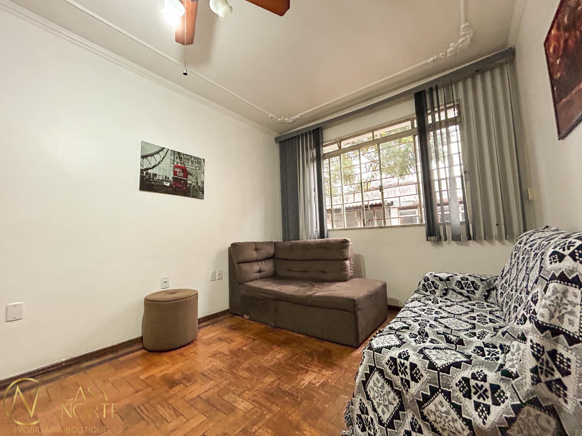 Apartamento à venda com 3 quartos, 96m², 1 suíte, Rua Dona Leopoldina no bairro São João em Porto Alegre