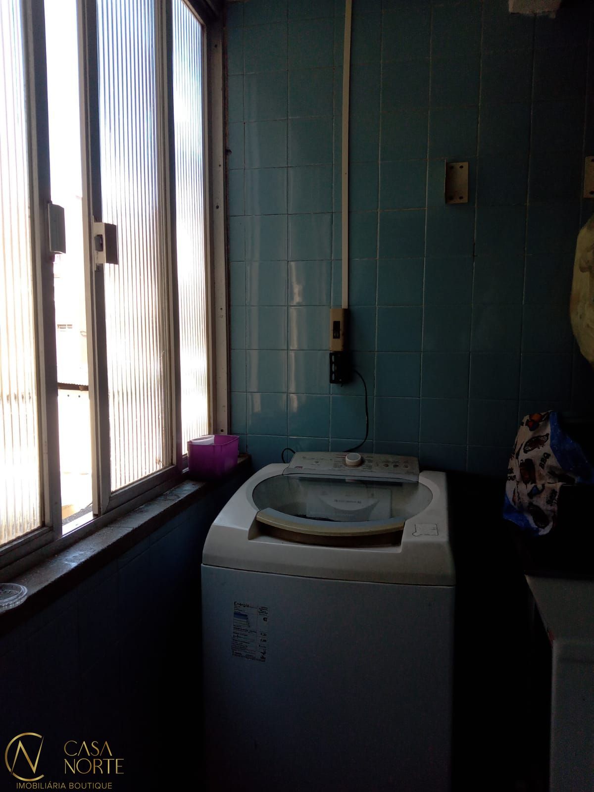 Apartamento à venda com 2 quartos, 54m², 1 vaga, Rua Lasar Segall no bairro São Sebastião em Porto Alegre
