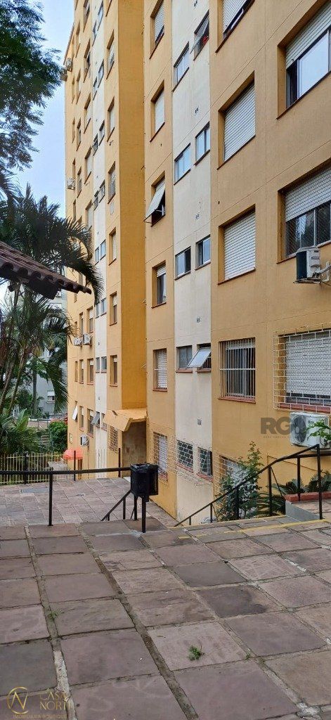 Apartamento à venda com 1 quarto, 43m², 1 vaga, Rua Doutor Otávio Santos no bairro Jardim Sabará em Porto Alegre