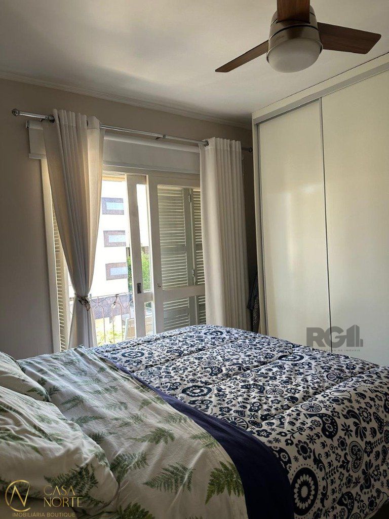 Apartamento à venda com 2 quartos, 73m², 1 vaga, Rua Carlos Von Koseritz no bairro São João em Porto Alegre