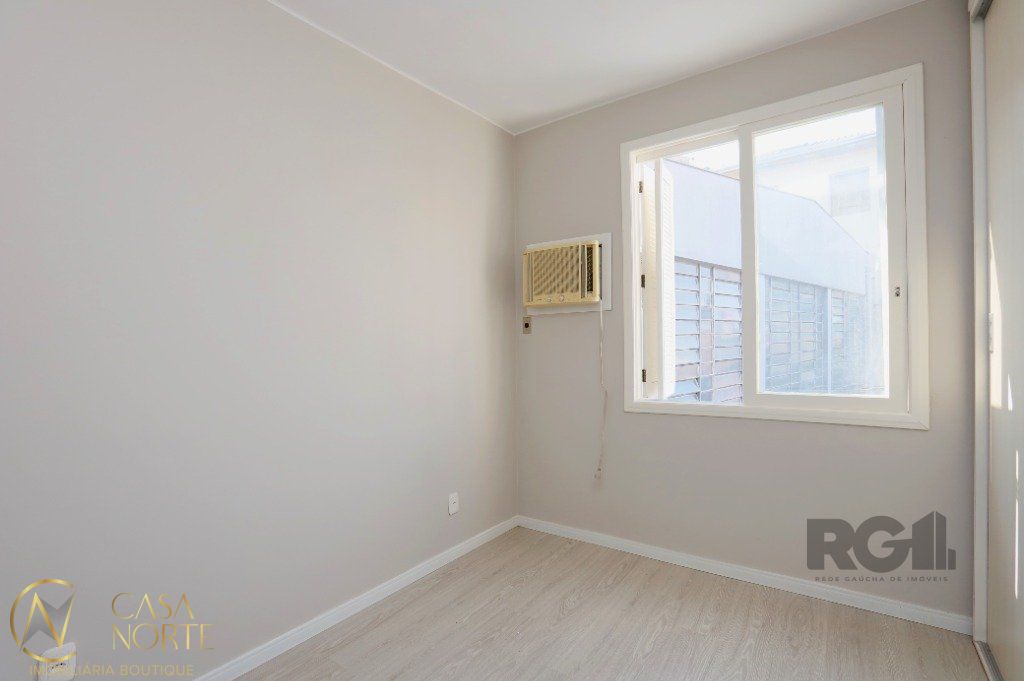 Apartamento à venda com 1 quarto, 33m², Avenida Pernambuco no bairro Navegantes em Porto Alegre
