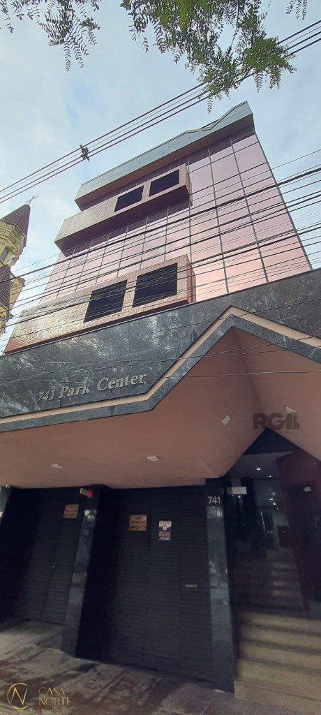 Sala Comercial à venda com 1 quarto, 38m², 1 vaga, Avenida José Bonifácio no bairro Farroupilha em Porto Alegre