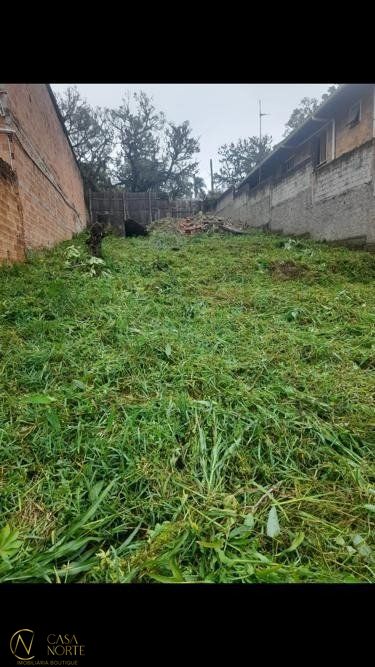 Terreno à venda  com 415m², Rua Aldrovando Leão no bairro Vila Jardim em Porto Alegre