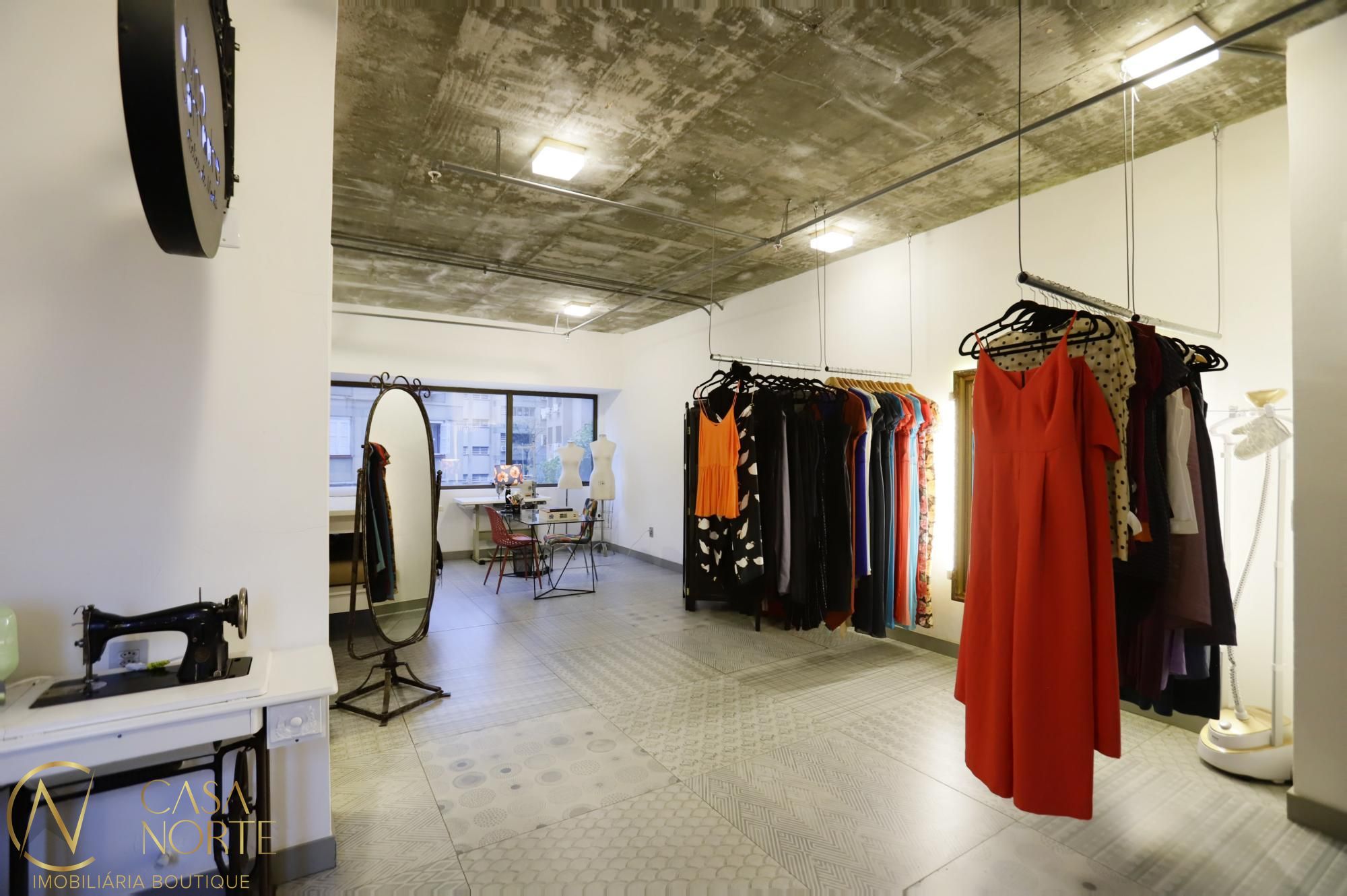 Sala Comercial à venda com 1 quarto, 48m², Avenida Osvaldo Aranha no bairro Bom Fim em Porto Alegre