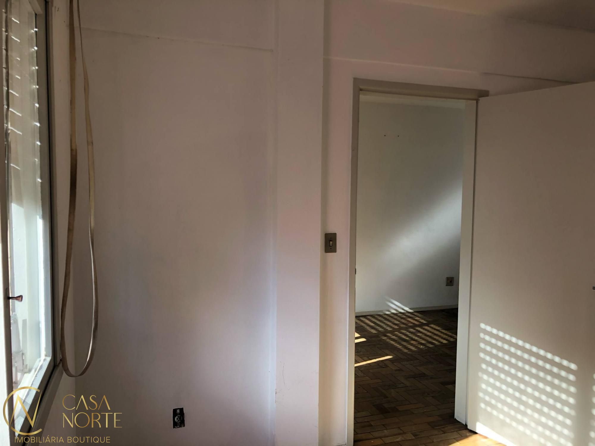 Apartamento à venda com 1 quarto, 50m², Avenida Panamericana no bairro Jardim Lindóia em Porto Alegre