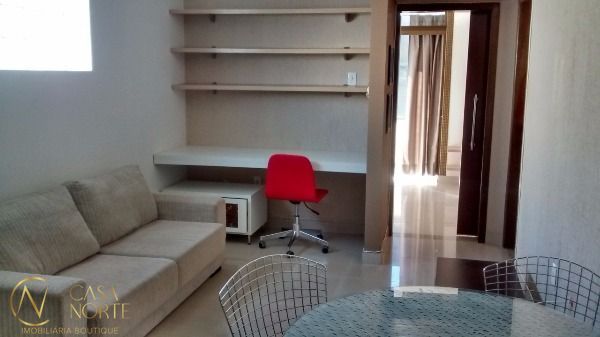 Apartamento à venda com 1 quarto, 48m², Avenida Cairu no bairro Navegantes em Porto Alegre