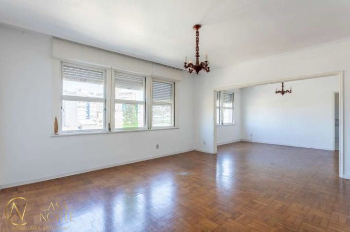 Apartamento à venda com 3 quartos, 159m², Avenida Osvaldo Aranha no bairro Bom Fim em Porto Alegre