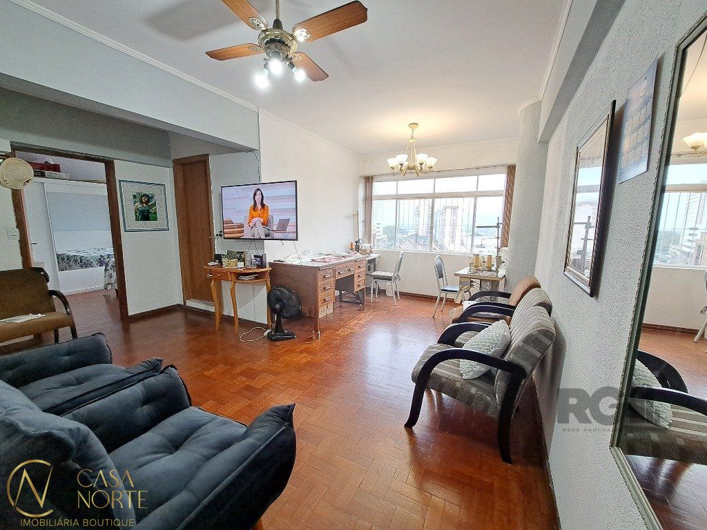 Apartamento à venda com 2 quartos, 91m², Rua Voluntários da Pátria no bairro Centro Histórico em Porto Alegre