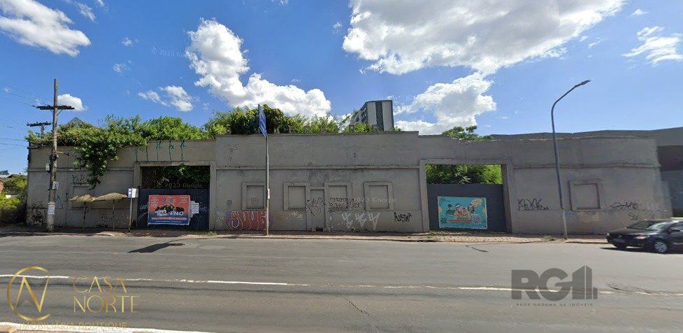 Terreno à venda  com 5739m², Avenida Sertorio no bairro Navegantes em Porto Alegre
