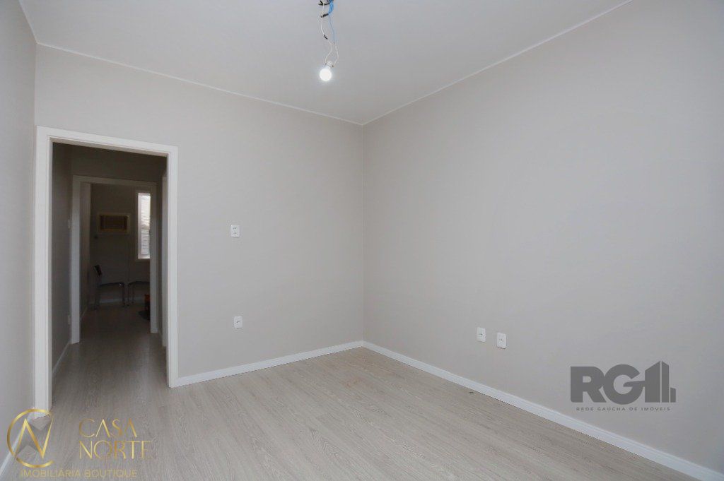 Apartamento à venda com 1 quarto, 33m², Avenida Pernambuco no bairro Navegantes em Porto Alegre