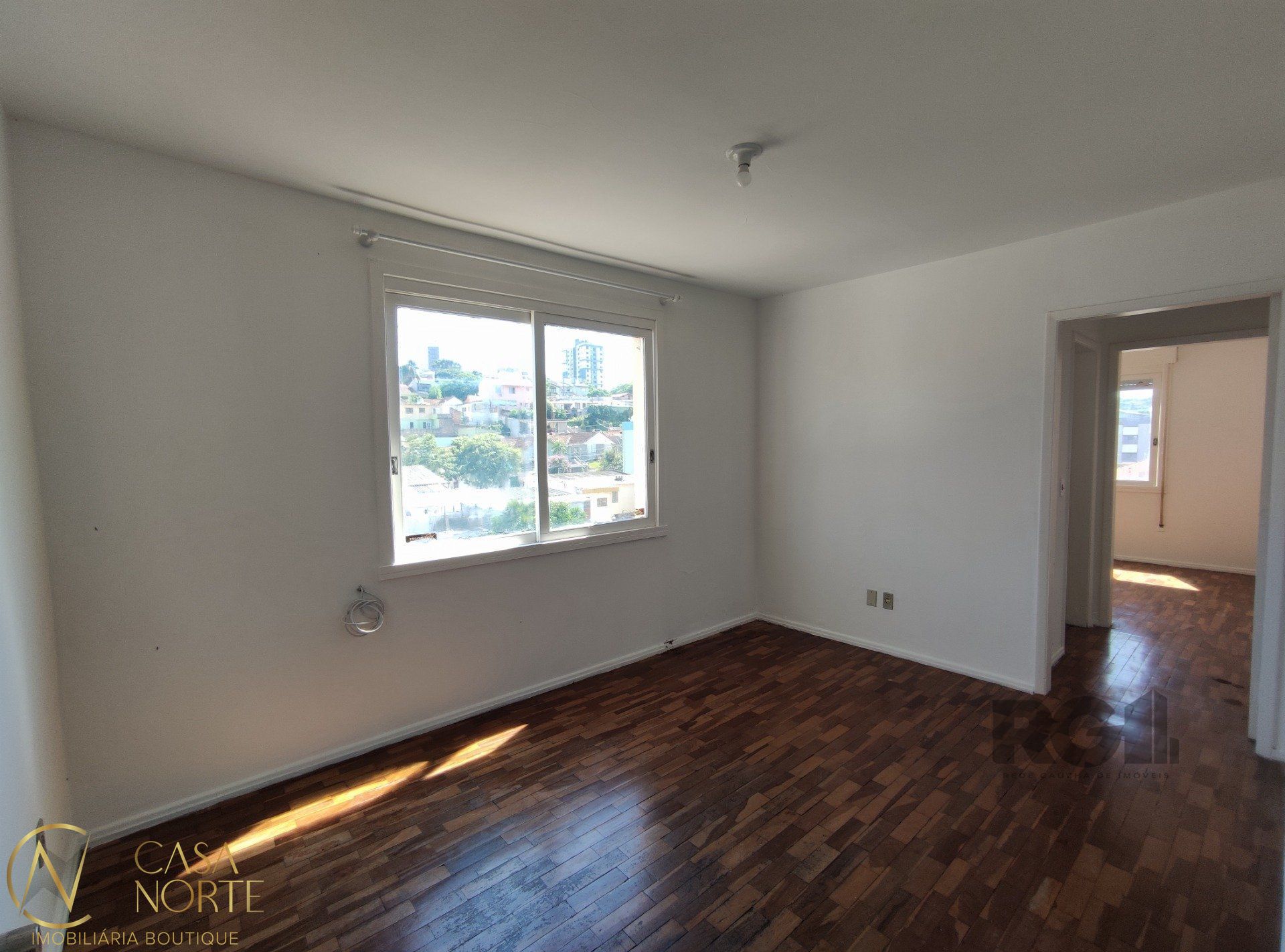 Apartamento à venda com 1 quarto, 37m², Rua Professor Cristiano Fischer no bairro Jardim do Salso em Porto Alegre