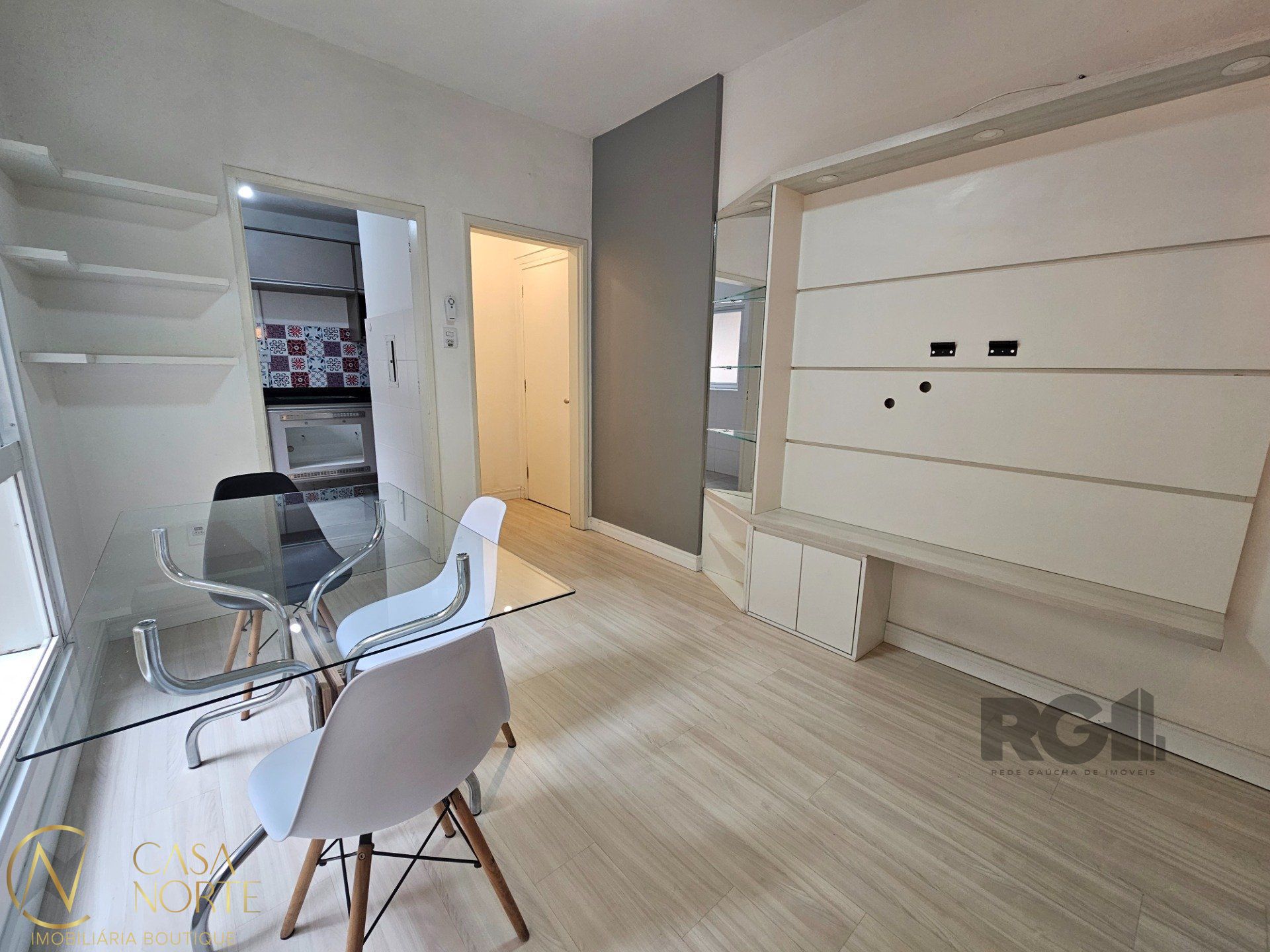 Apartamento à venda com 2 quartos, 73m², Rua Marechal Floriano Peixoto no bairro Centro Histórico em Porto Alegre