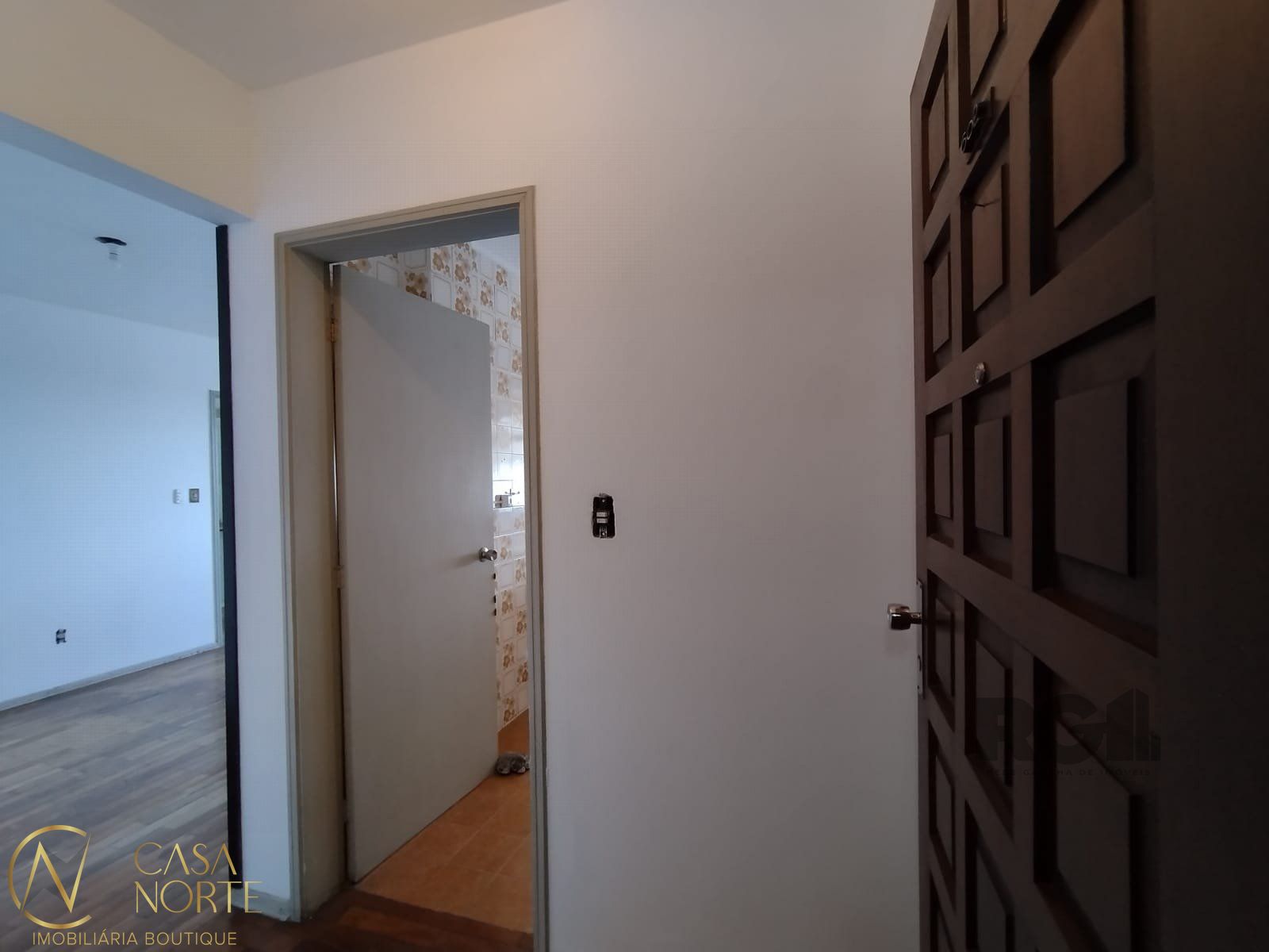 Apartamento à venda com 2 quartos, 81m², 1 vaga, Avenida Protásio Alves no bairro Petrópolis em Porto Alegre