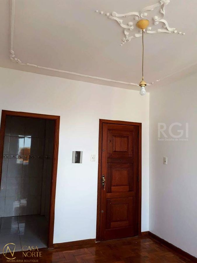 Apartamento à venda com 2 quartos, 49m², Avenida Senador Salgado Filho no bairro Centro Histórico em Porto Alegre