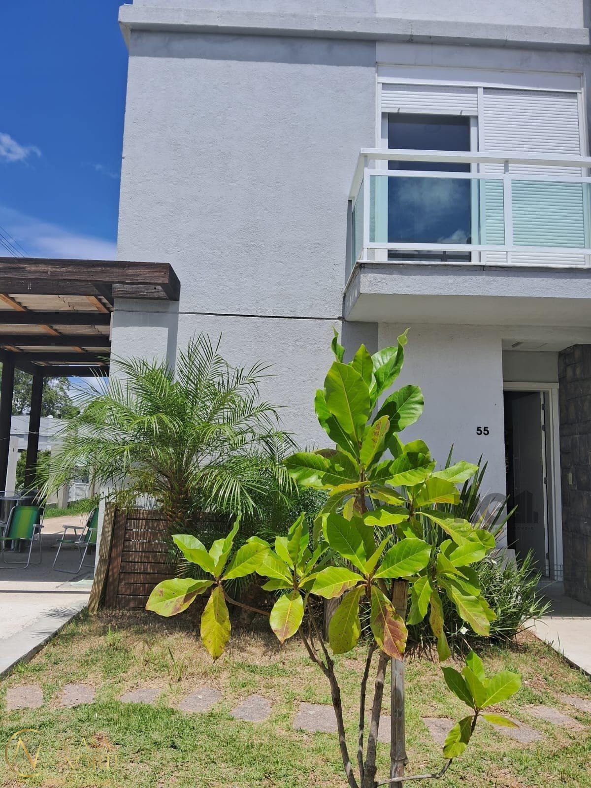 Casa de Condomínio à venda com 3 quartos, 100m², 1 suíte, 2 vagas, Rua Sérgio Iglésias Barcellos no bairro Lomba do Pinheiro em Porto Alegre