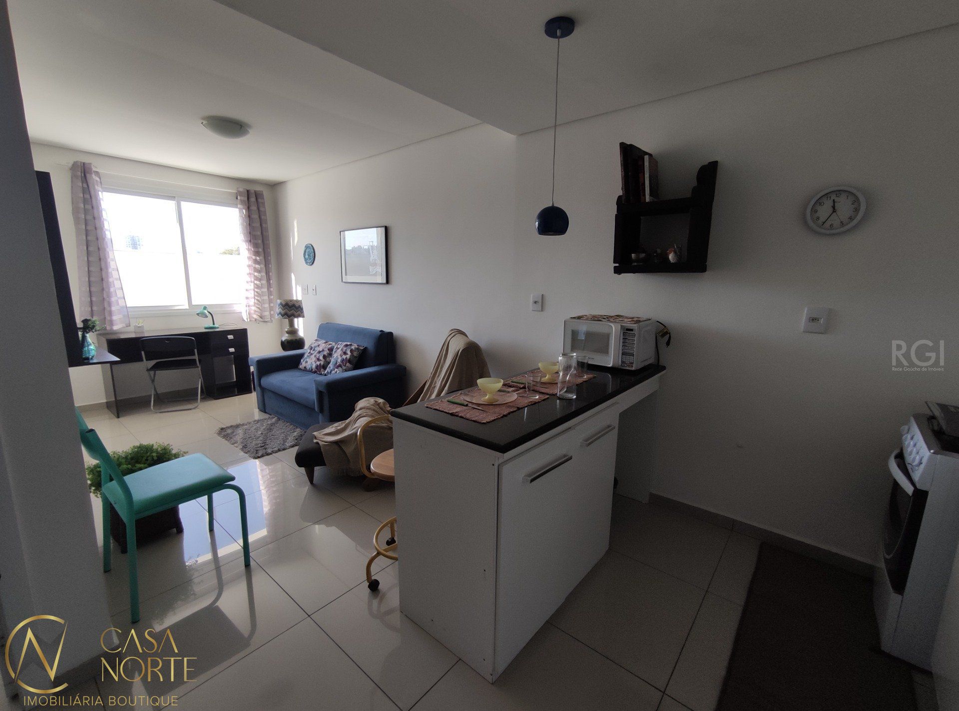 Apartamento à venda com 1 quarto, 35m², 1 vaga, Rua Guilherme Alves no bairro Partenon em Porto Alegre
