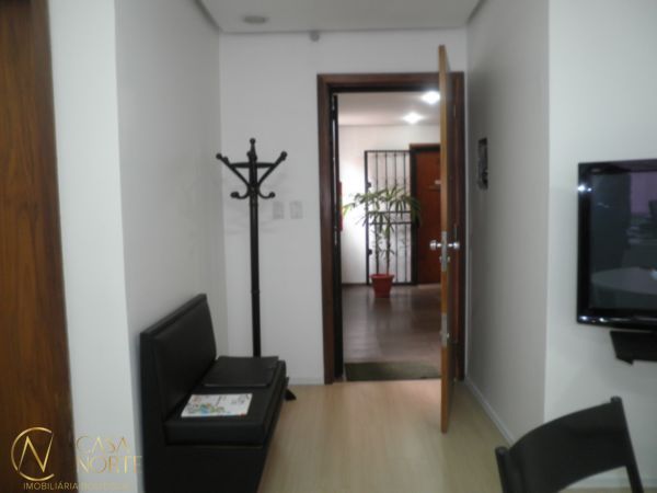 Sala Comercial à venda , 38m², Rua Doutor Timoteo no bairro Floresta em Porto Alegre