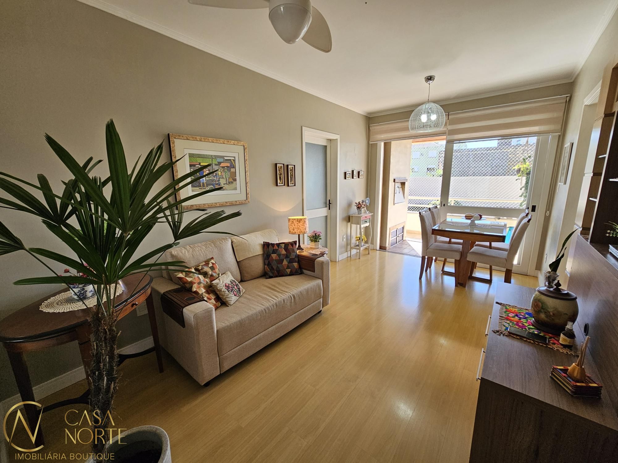 Apartamento à venda com 2 quartos, 69m², 1 vaga, Rua Visconde do Rio Branco no bairro Floresta em Porto Alegre