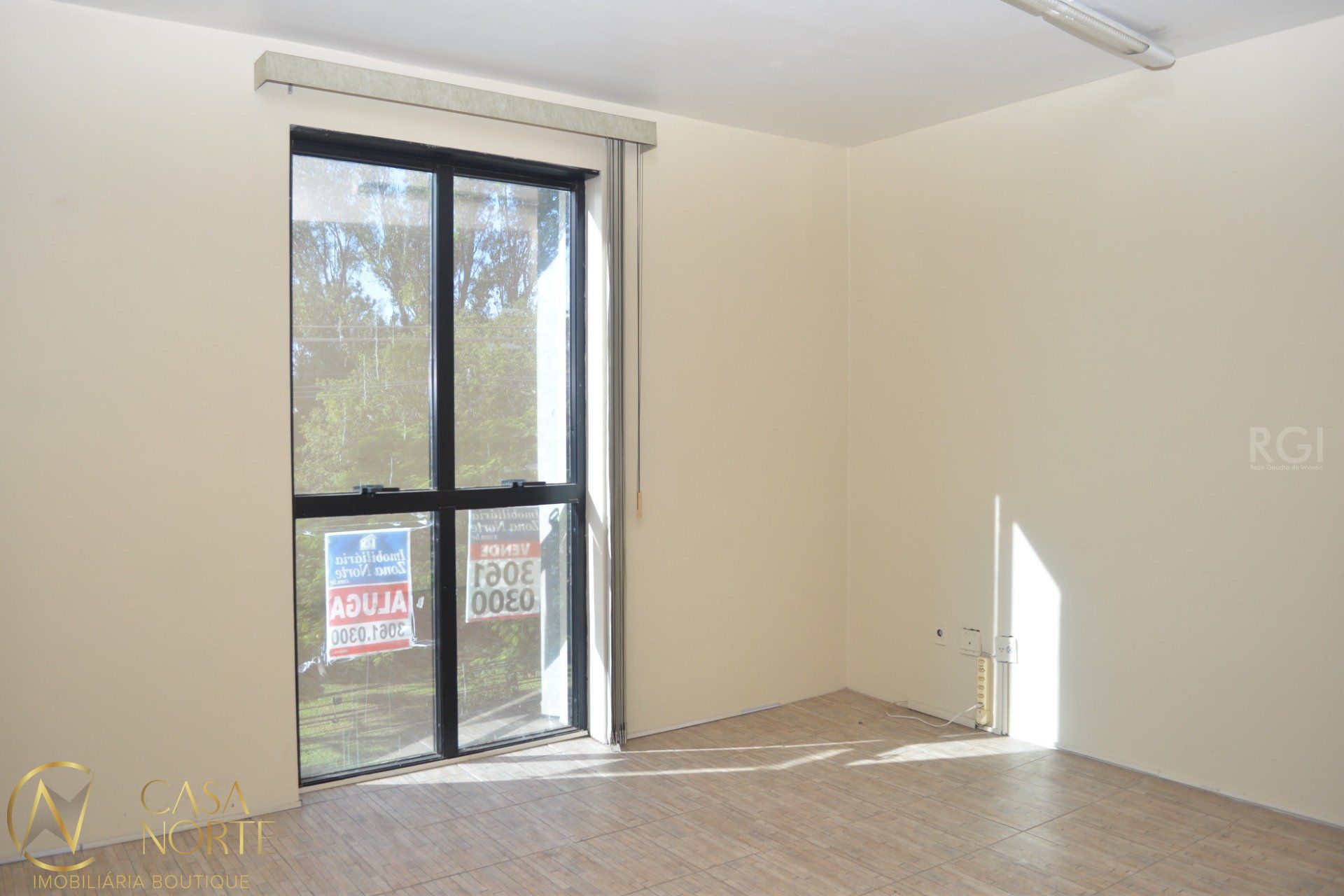 Sala Comercial à venda , 20m², Avenida Ceara no bairro São João em Porto Alegre