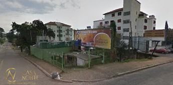 Terreno à venda  com 240m², Avenida Saturnino de Brito no bairro Vila Jardim em Porto Alegre