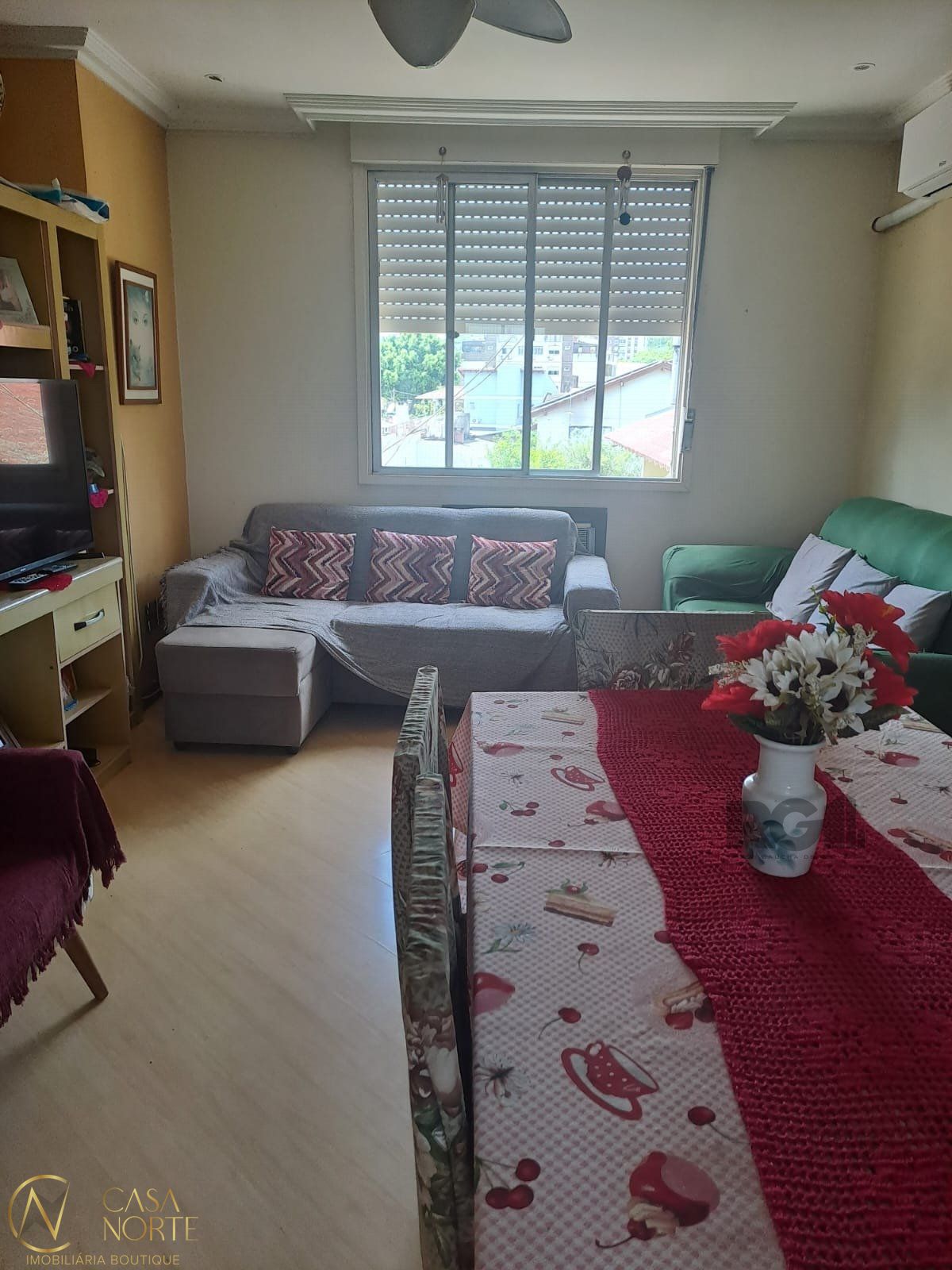 Apartamento à venda com 2 quartos, 60m², Rua Capitão Pedro Werlang no bairro Partenon em Porto Alegre