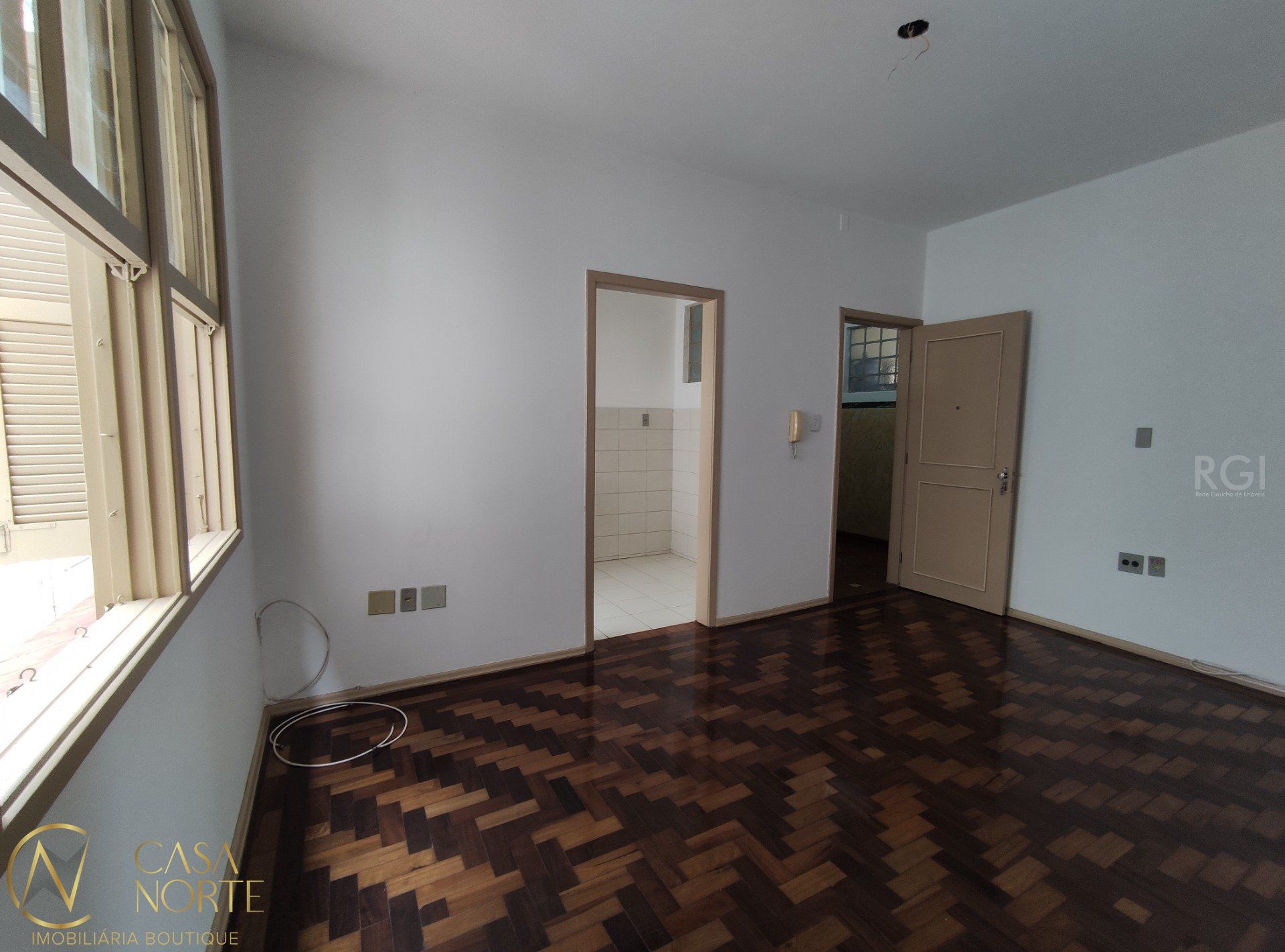 Apartamento à venda com 2 quartos, 52m², Avenida Getúlio Vargas no bairro Menino Deus em Porto Alegre
