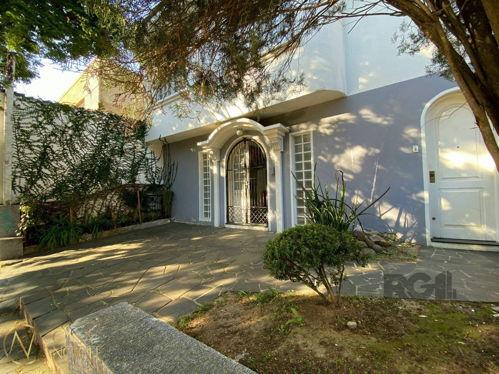Sobrado à venda , 120m², Rua Visconde do Rio Branco no bairro Floresta em Porto Alegre
